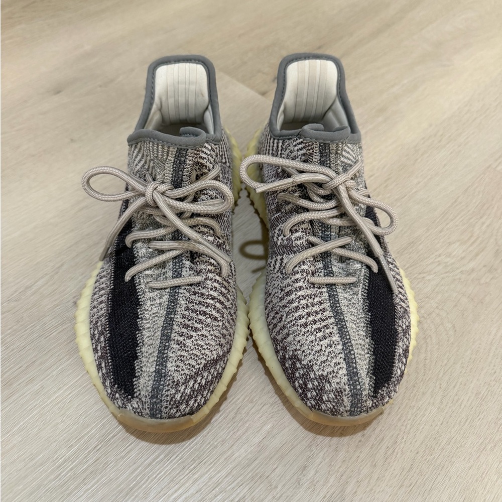 Yeezy Boost Zyon